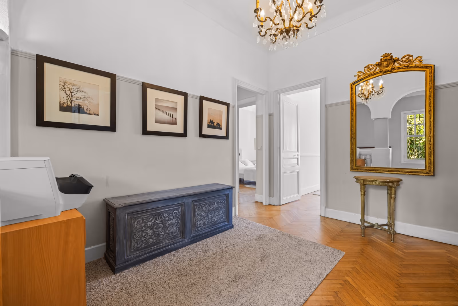 4-Bedroom Belle Époque Villa in Cannes with Pool — view 21