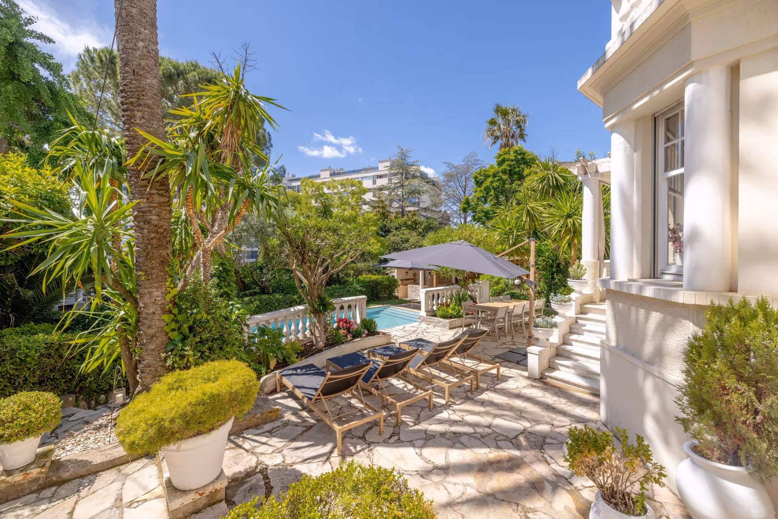 4-Bedroom Belle Époque Villa in Cannes with Pool — view 51