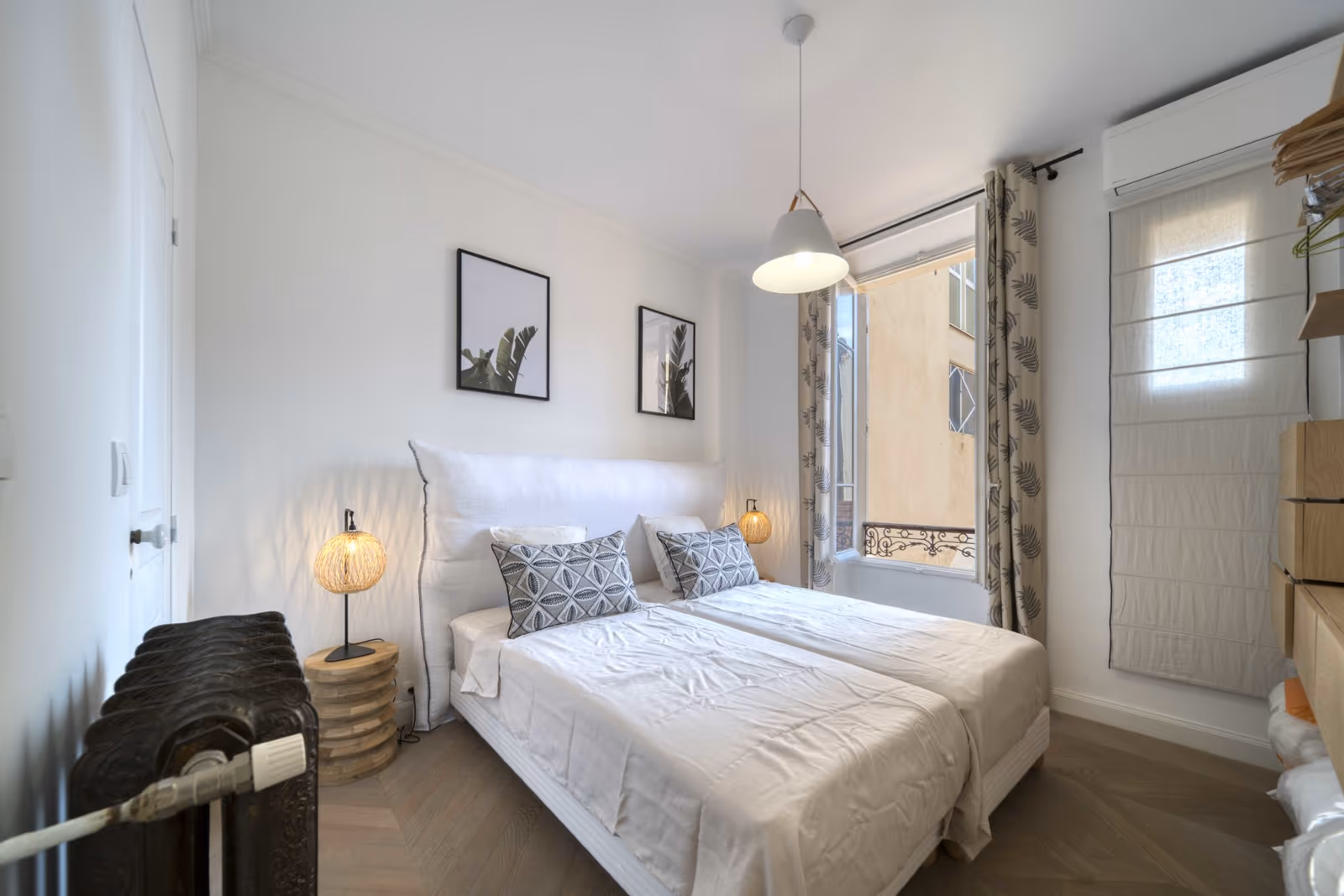 2-Bedroom Apartment on Rue d'Antibes in Cannes — view 6