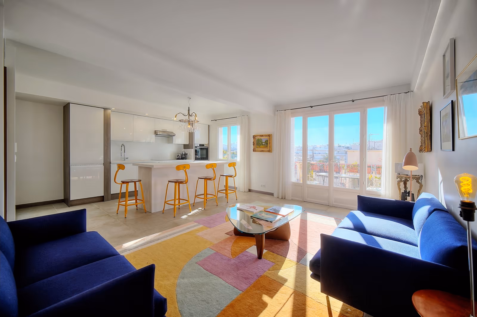 1-Bedroom Apartment near the Martinez with Private Terrace, Cannes · Martinez