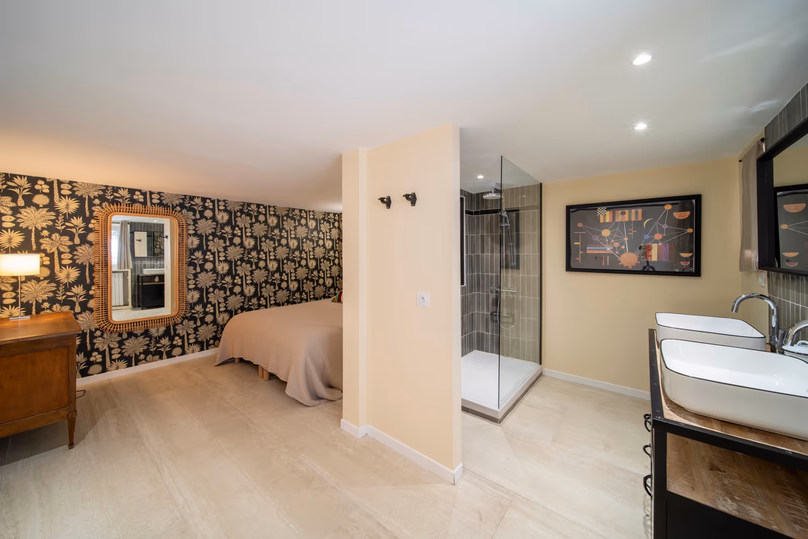 6-Bedroom Belle Époque Villa near Cannes with Pool — view 27