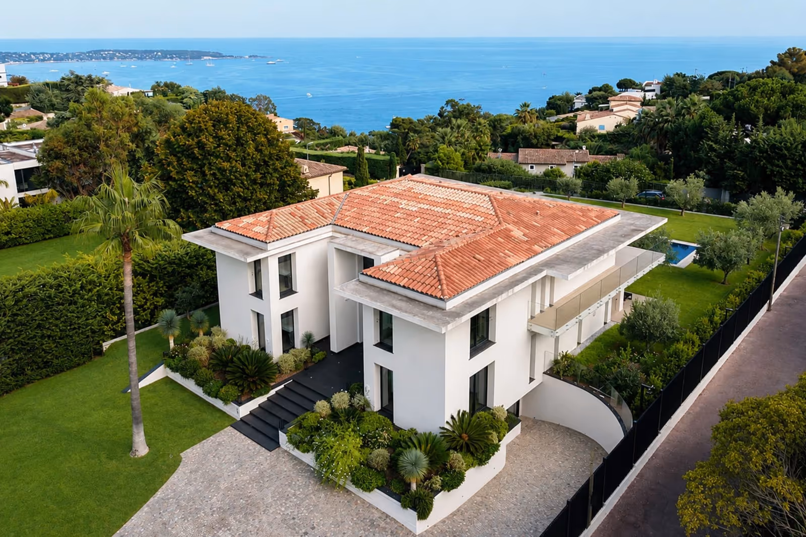 5-Bedroom Villa in La Californie with Private Spa — view 2