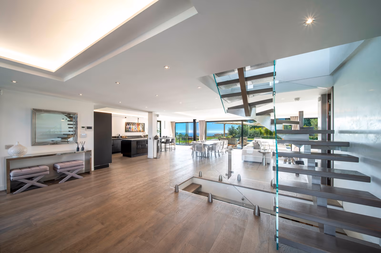5-Bedroom Villa in La Californie with Private Spa — view 8