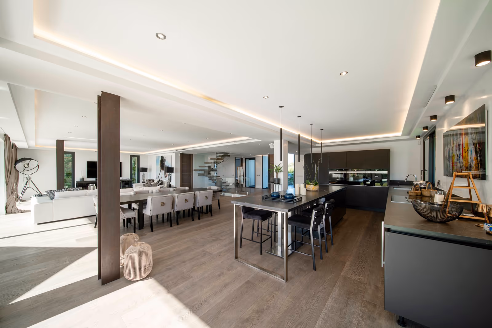 5-Bedroom Villa in La Californie with Private Spa — view 12