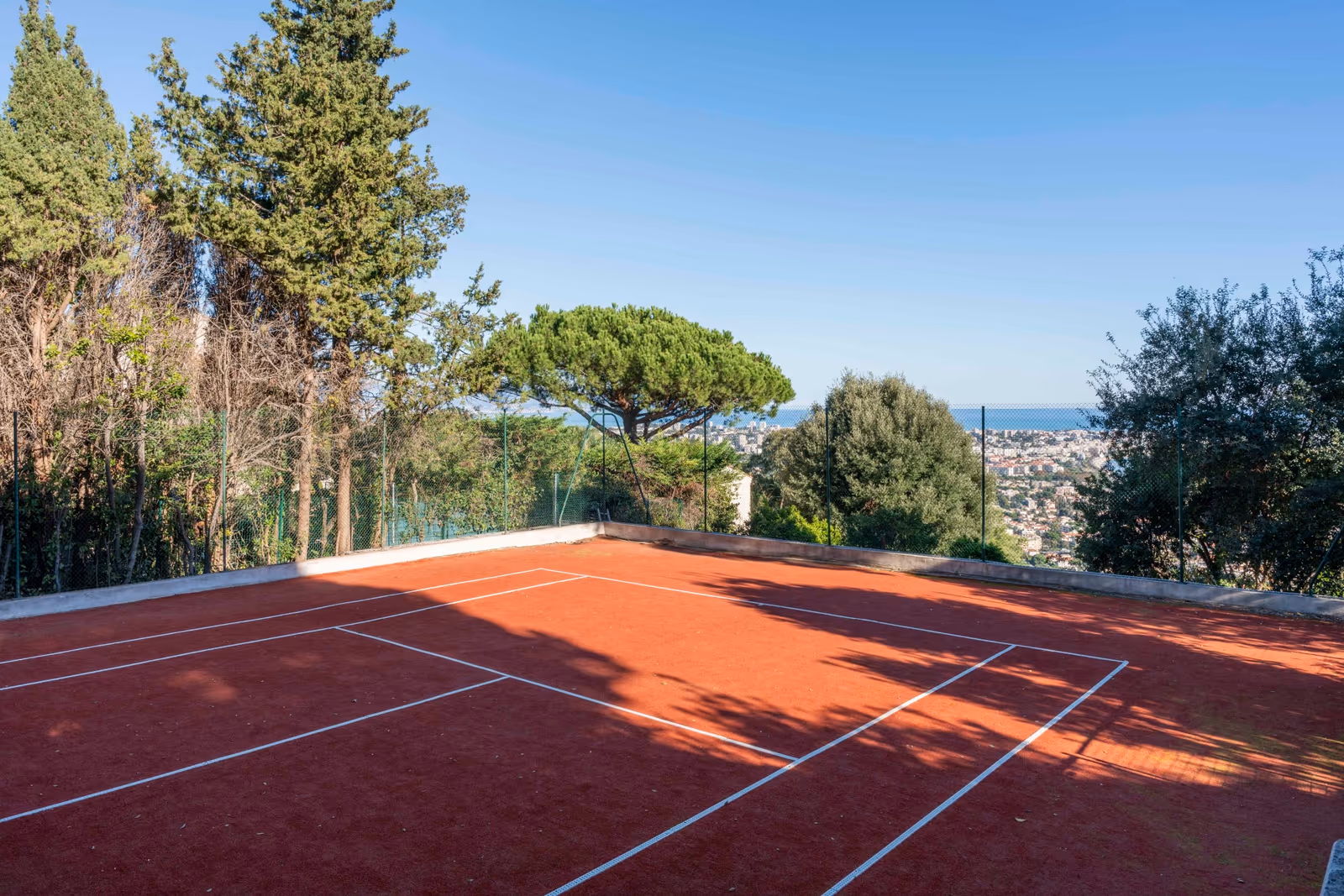 7-Bedroom Villa in Super-Cannes with Sea View & Tennis — view 10