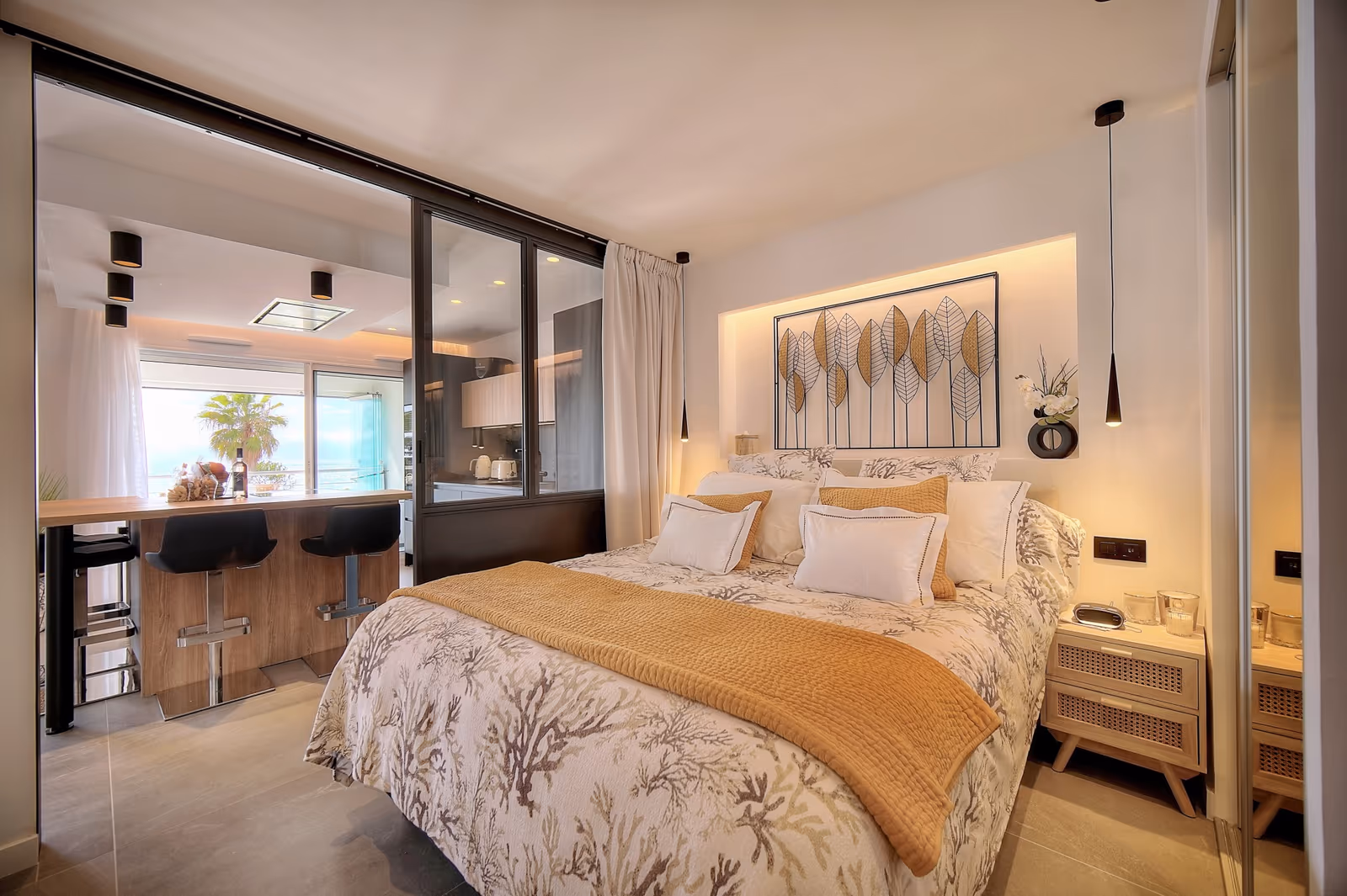 1-Bedroom Seafront Apartment in Villeneuve-Loubet — view 8
