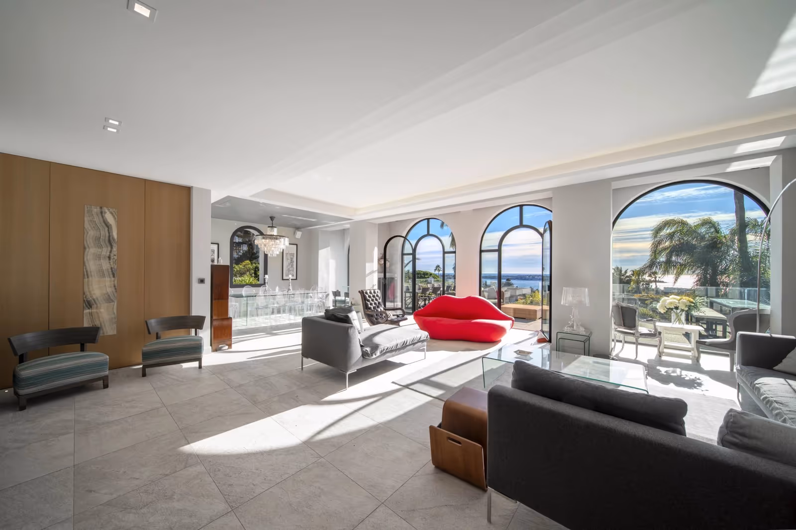 6-Bedroom Sea View Villa near Cannes Centre with Pool — view 4