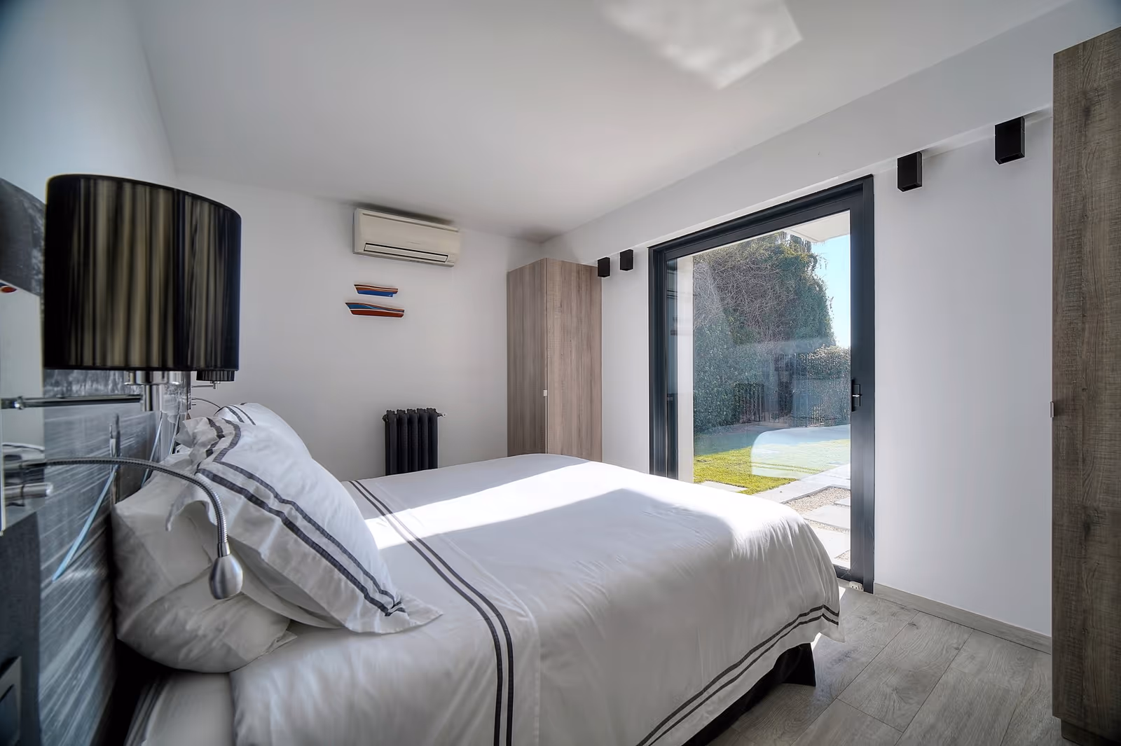 6-Bedroom Sea View Villa near Cannes Centre with Pool — view 28