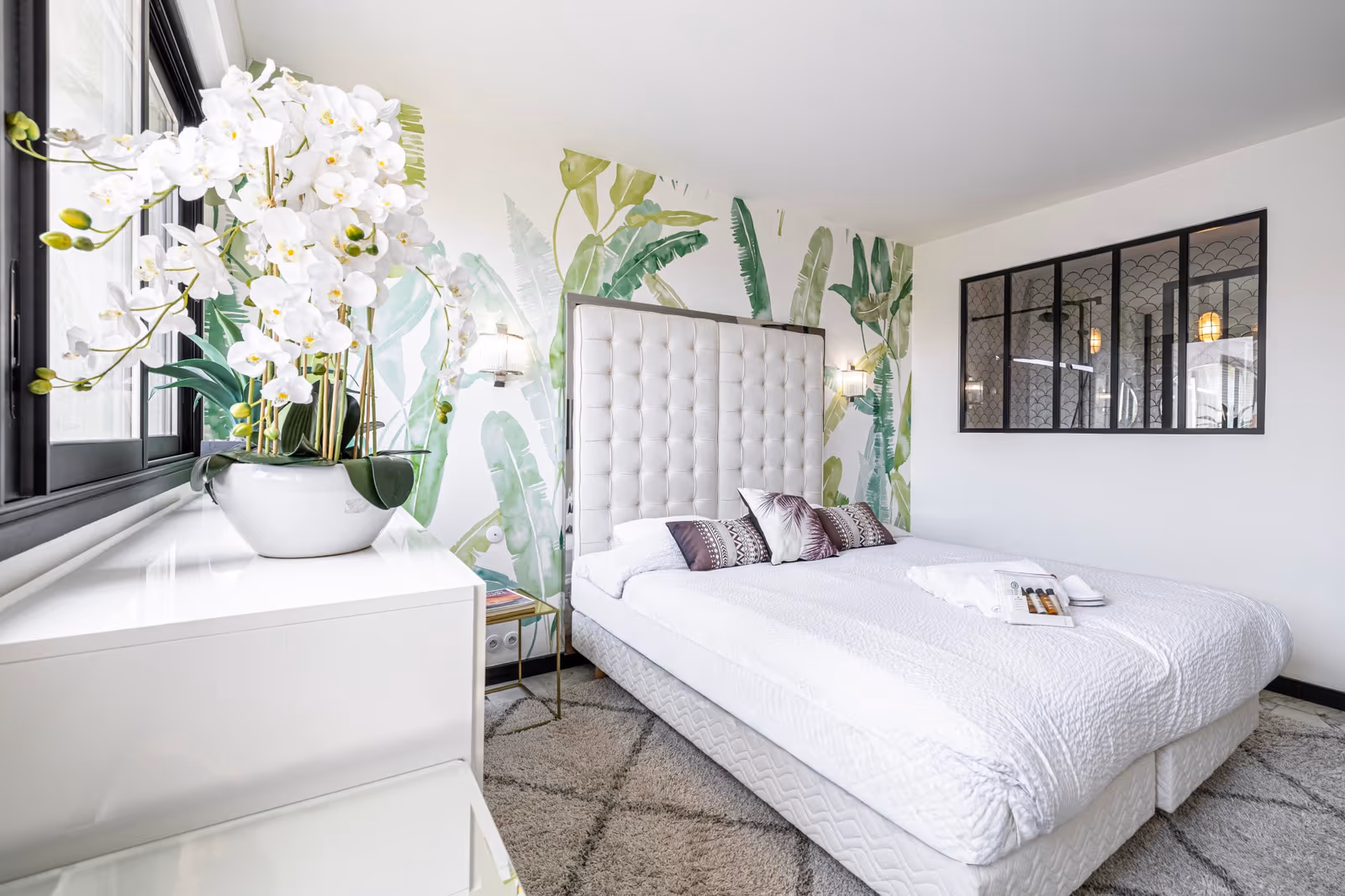 3-Bedroom Apartment in Cannes with Terrace & Parking — view 15